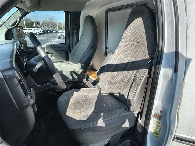 2015 Chevrolet Express Cutaway 3500 Work Van